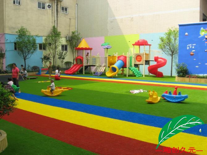 幼儿园专用草封面图